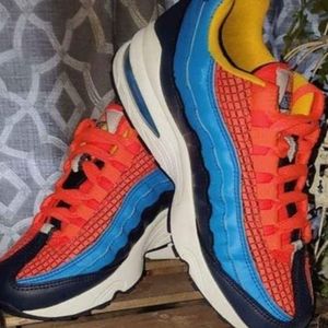 SOLD Nike Air Max 95 GS Crimson Blue Size 5 Youth